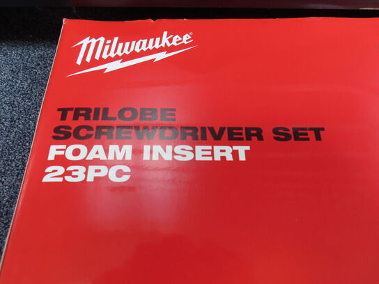 Skruetrækkersæt MILWAUKEE