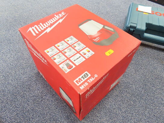 Arbejdslampe MILWAUKEE M18 TAL-0