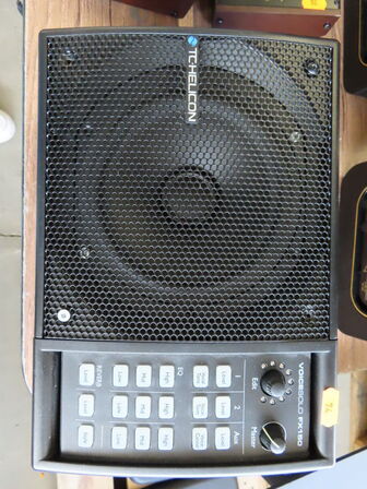 Monitor - TC HELICON VOICESOLO FX150