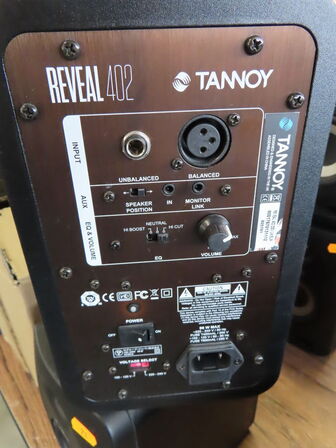 2 stk. Monitorhøjtalere - TANNOY REVEAL 402