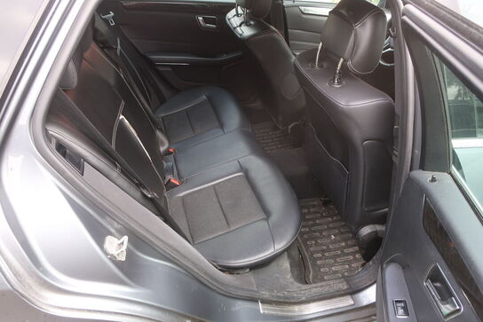 Personbil MERCEDES E220 Bluetec diesel (momsfri) (uden afgift)