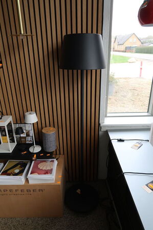 Gulvlampe LAMPEFEBER MODI Hvid 10W Led