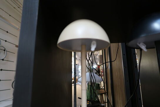 Bordlampe TRIO Ricardo Sand