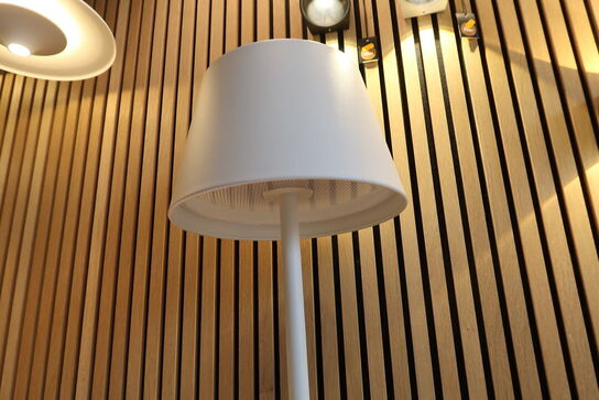 Gulvlampe LAMPEFEBER MODI Hvid 10W Led