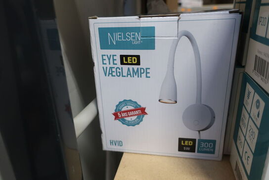 Fatningssæt NIELSEN LIGHT samt væglampe