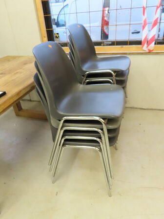 9 stk. stabelstole