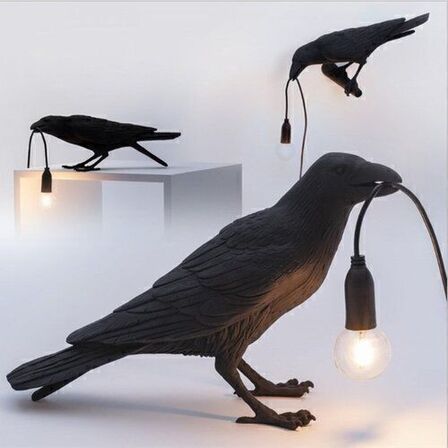 2 stk. Ravneformet LED lampe siddende ravn