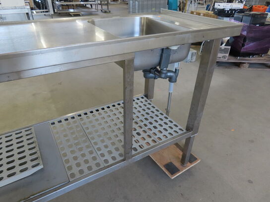 Hæve/sænke bord med vask