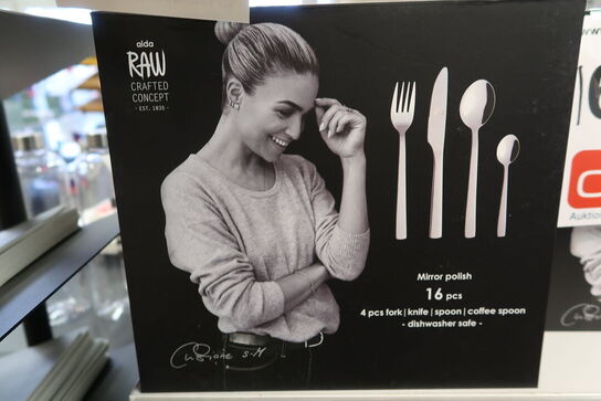 RAW bestiksæt stål 16 dele
