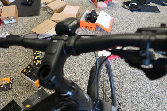 Citybike CANNONDALE 700 U Tesoro Neo SL EQ (læs beskrivelse)