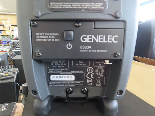 2 stk. Monitorhøjtalere - GENELEC 8320A
