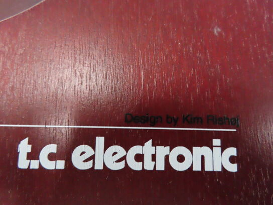 Kasse til 25 års jubilæums Guitar pedal TC ELECTRONIC