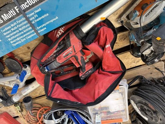 Arbejdstaske med indhold MILWAUKEE