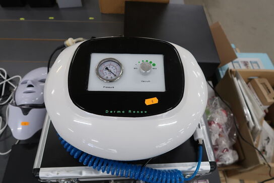 Vacuum machine Derma Renew
