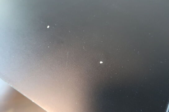 2 stk. væghængt reoler