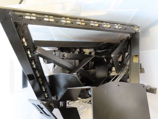 Palle med rester fra TC ELECTRONIC