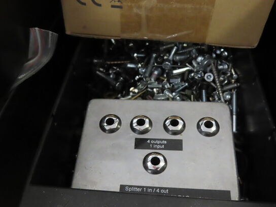 Palle med rester fra TC ELECTRONIC