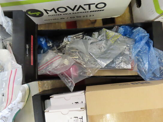 Palle med rester fra TC ELECTRONIC