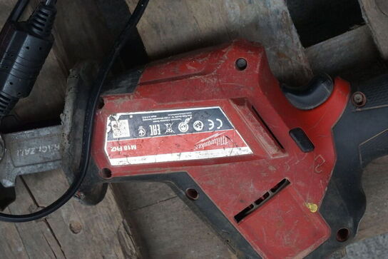 Boremaskine + stiksav MILWAUKEE 