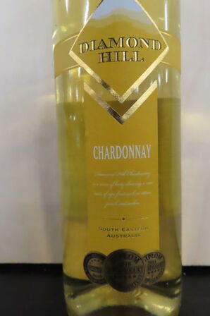 18 fl. Hvidvin DIAMOND HILL 750ml