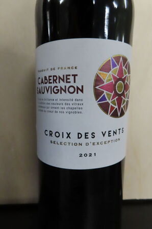8 fl. Rødvin CROIX DES VENTS 750ml