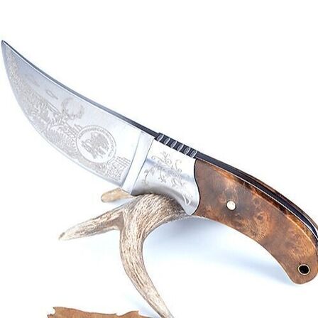 Graveret udendørskniv – til eventyr og friluftsliv, jagt, fiskeri