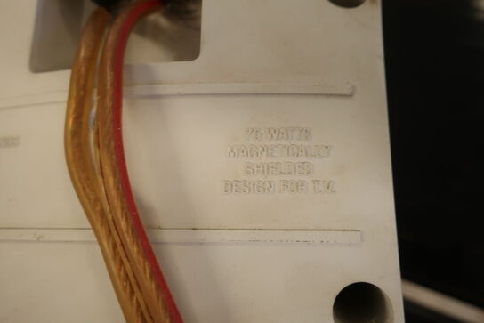 2 stk. højtalere SOLID 