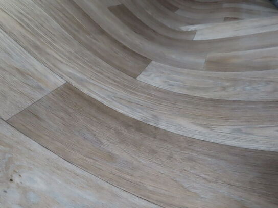 Vinyl gulv (300x290 cm)