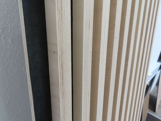 5 stk. kraftige akustikpaneler i krydsfiner