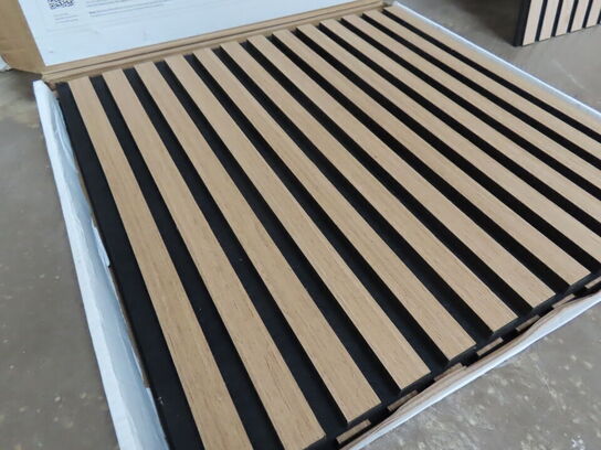 4 stk Akustikpanel 52x52 cm. (2 kasser)