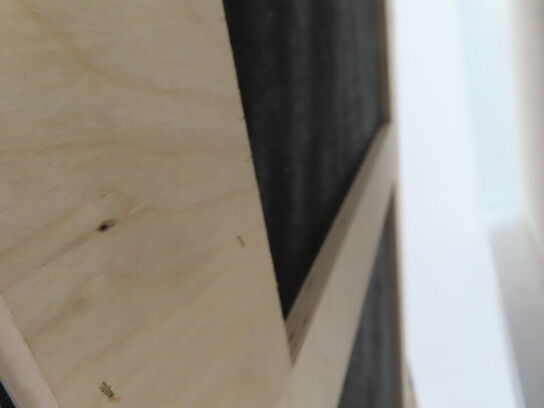 5 stk. kraftige akustikpaneler i krydsfiner