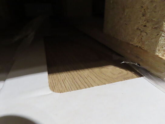 114 kvm. Laminatgulv - Oak Kalmar Honey
