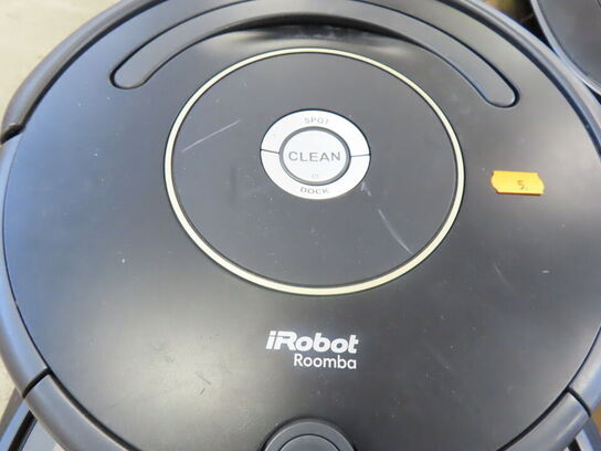 3 stk robot støvsugere IROBOT ROOMBA