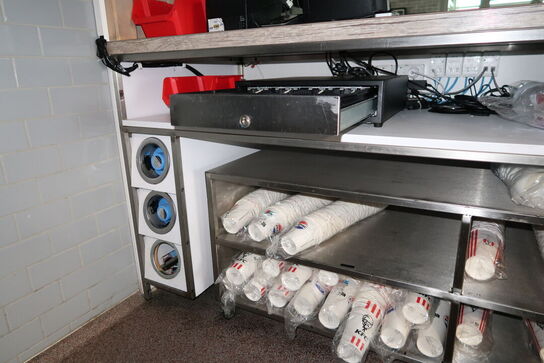 Disk med indhold (elektronik medfølger ikke)