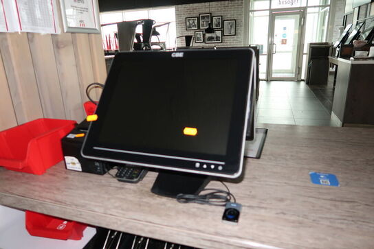 Kasseapparat CBE, bonprinter, pengeskuffe m.m. (betalingsterminal medfølger ikke)