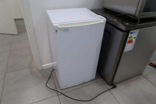 Køleskab SENZ LA501W