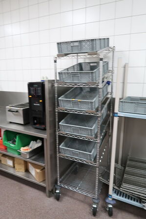 Stikvogn med indhold