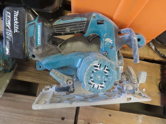 Rundsav og Batteri - MAKITA DHS680