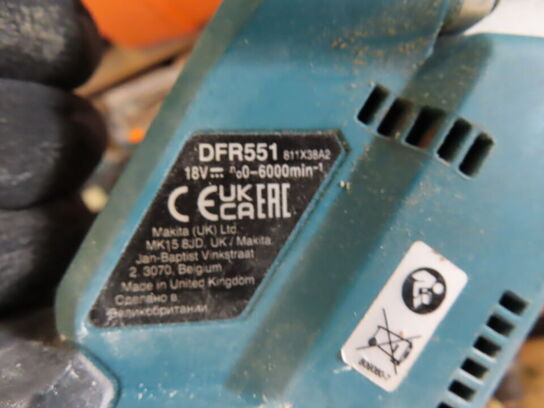 Skrueautomat, Batteri og oplader - MAKITA DFR551