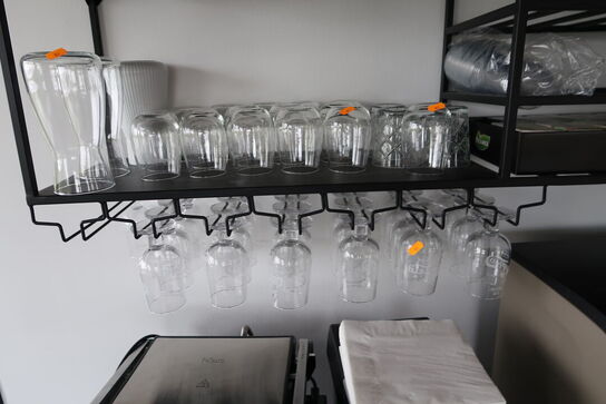 Div. Glas, kopper, tallerkner m.m.