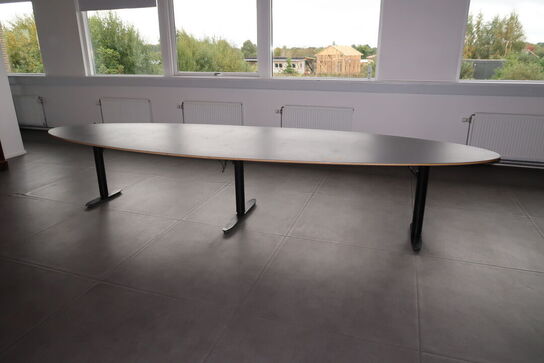 Mødebord med el. hæve/sænke funktion