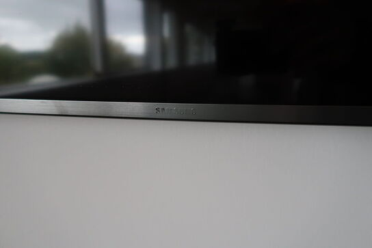 Fjernsyn SAMSUNG UE55KU6405U