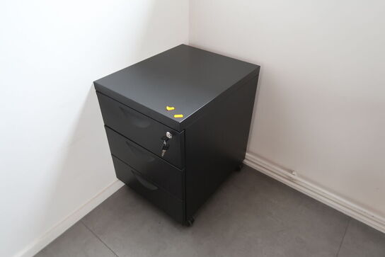 El. hæve/sænke skrivebord samt skuffemodul og whiteboard