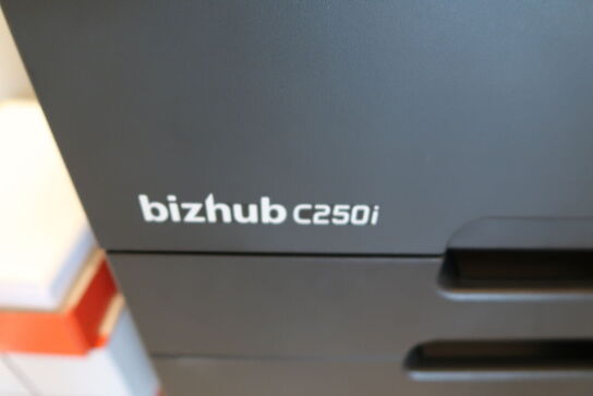 Kopimaskine KONICA MINOLTA Bizhub C250i