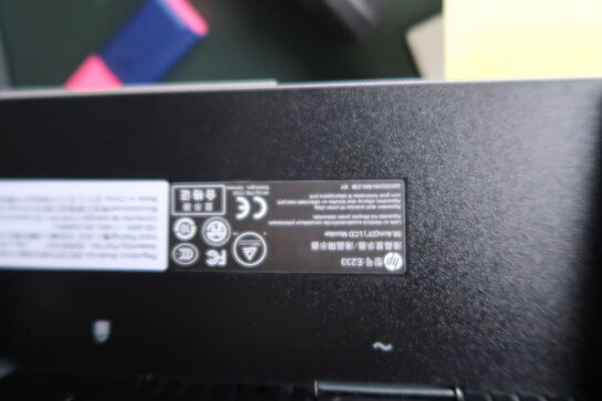 2 stk. computeskærme HP E233