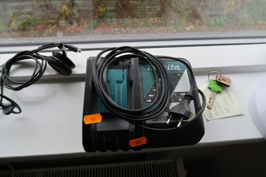 Lader MAKITA