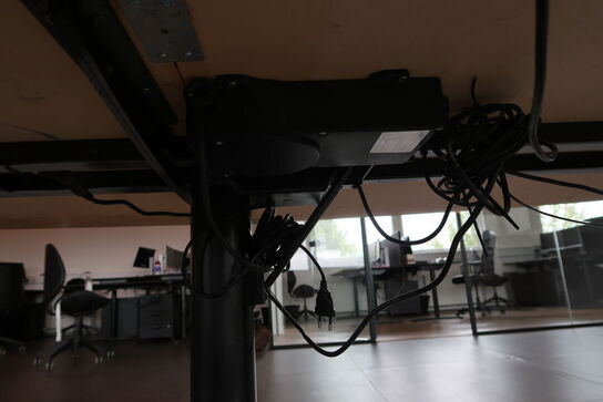 Mødebord med el. hæve/sænke funktion