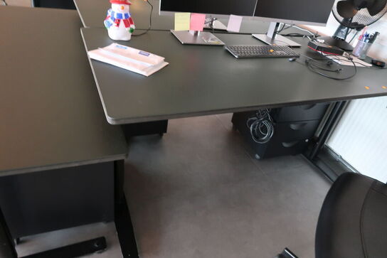 El. hæve/sænke skrivebord uden indhold med skuffemodul