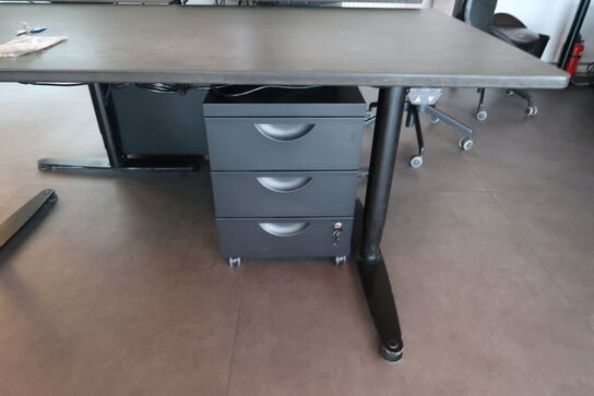 El. hæve/sænke skrivebord uden indhold med skuffemodul