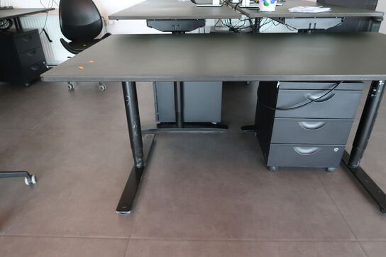 El. hæve/sænke skrivebord uden indhold med skuffemodul